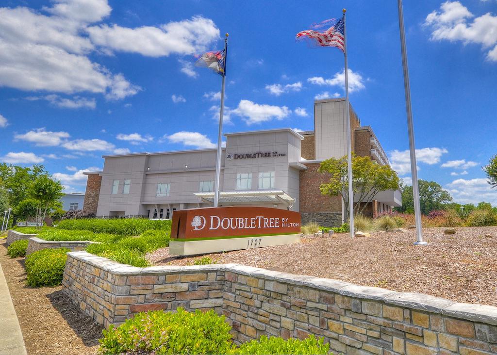 Doubletree By Hilton Hotel Raleigh - Brownstone - University Zewnętrze zdjęcie