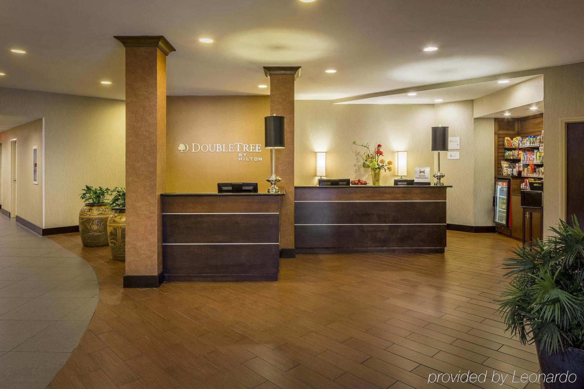 Doubletree By Hilton Hotel Raleigh - Brownstone - University Zewnętrze zdjęcie