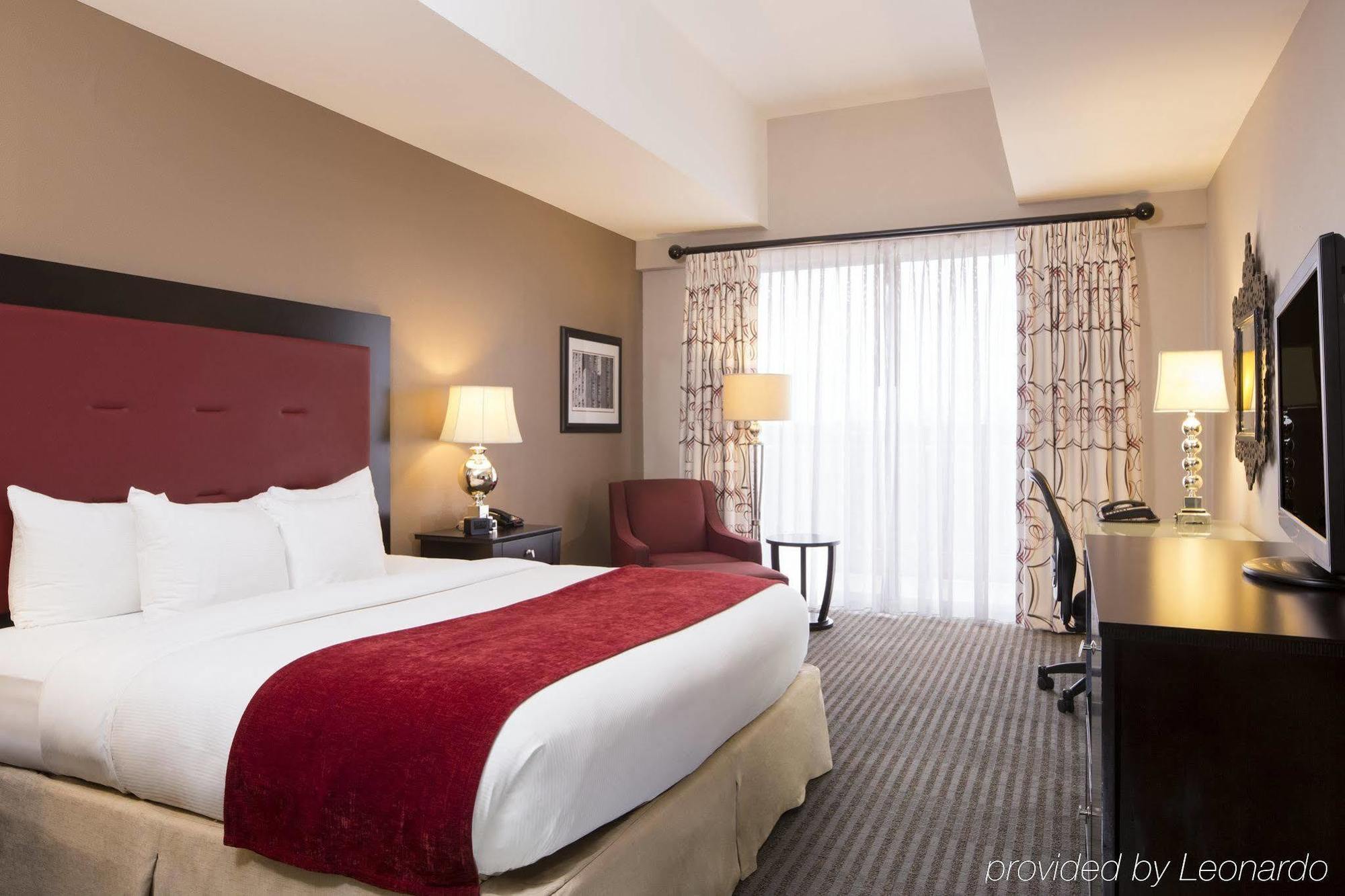 Doubletree By Hilton Hotel Raleigh - Brownstone - University Zewnętrze zdjęcie