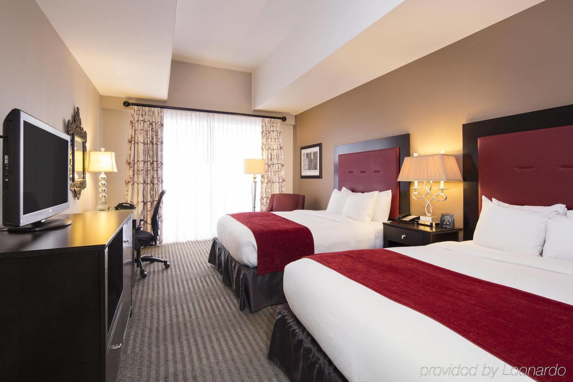 Doubletree By Hilton Hotel Raleigh - Brownstone - University Zewnętrze zdjęcie