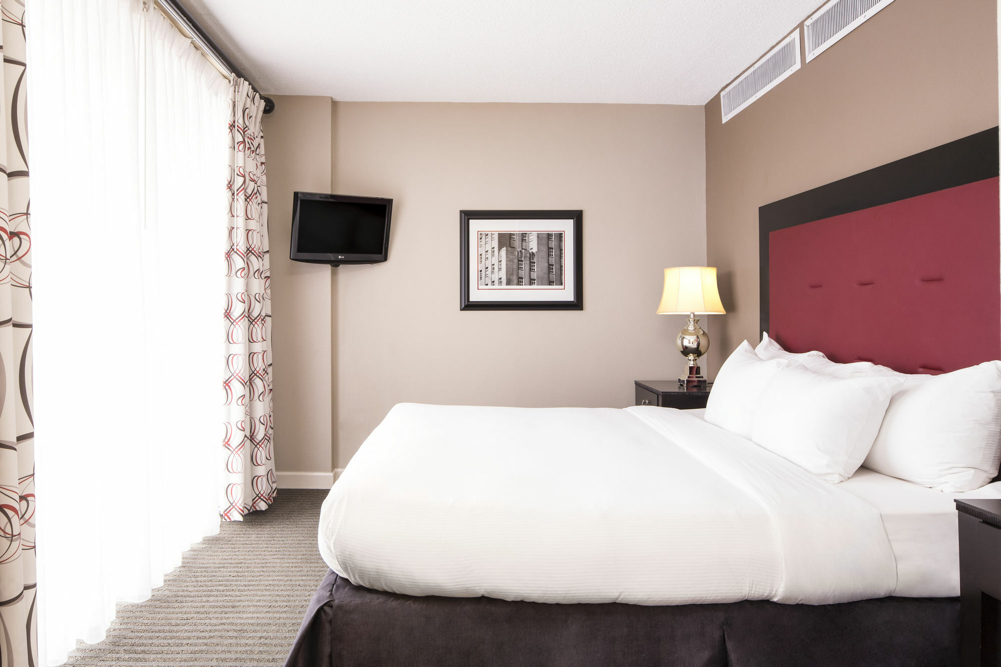 Doubletree By Hilton Hotel Raleigh - Brownstone - University Zewnętrze zdjęcie